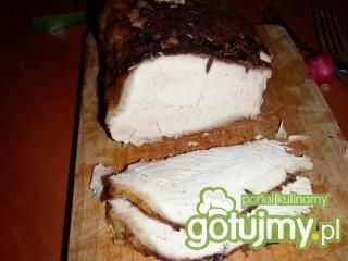 Schabik naszpikowany goździkami