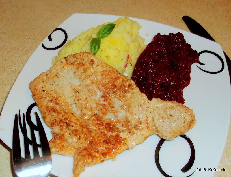 Schabowe na parze kokosowej z buraczkami Schabowe na parze kokosowej z buraczkami