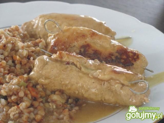 Schabowe roladki w sosie własnym