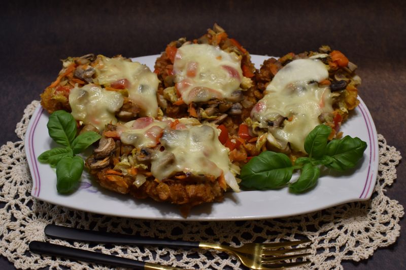 Schabowe w chrupiącej panierce pod pierzynką