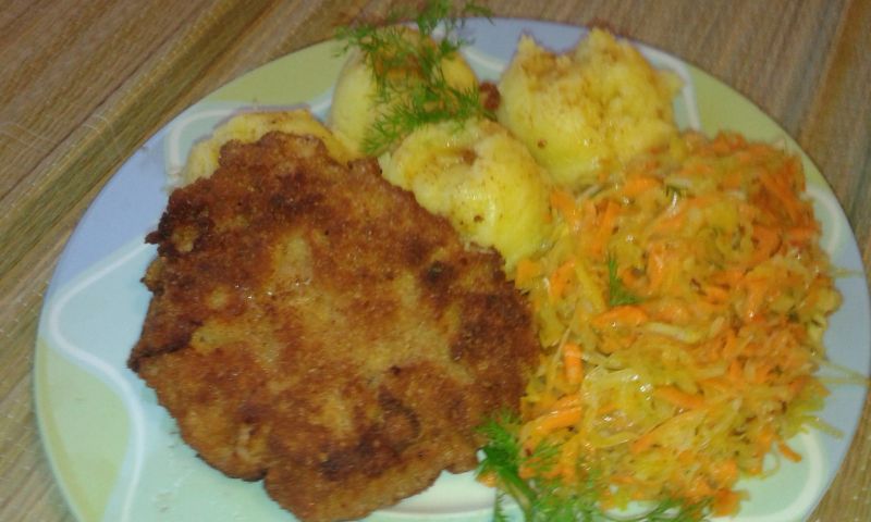 Schabowe z dodatkiem cebulki zielonej