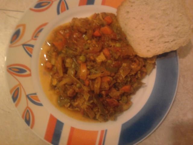 Schabowy gulasz z warzywami  Schabowy gulasz z warzywami