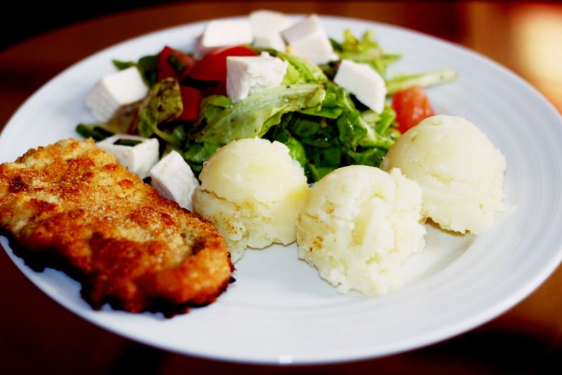 Schabowy z żółtym serem