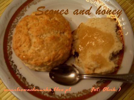 Scones Scones