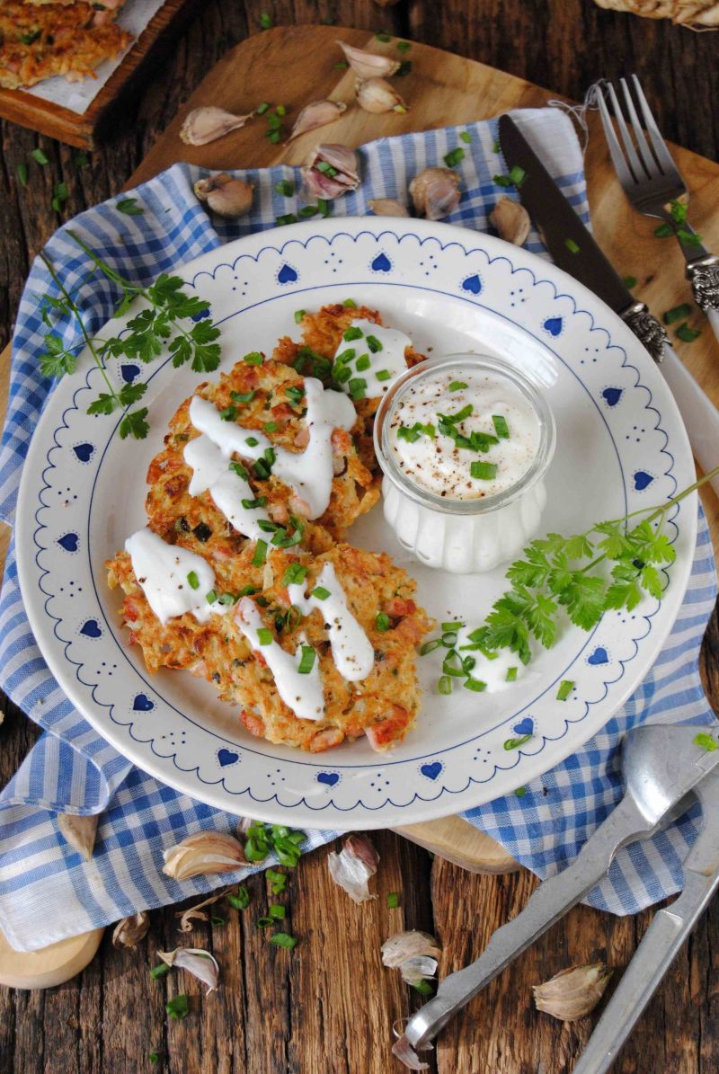 Selerowe racuszki z jogurtem Selerowe racuszki z jogurtem