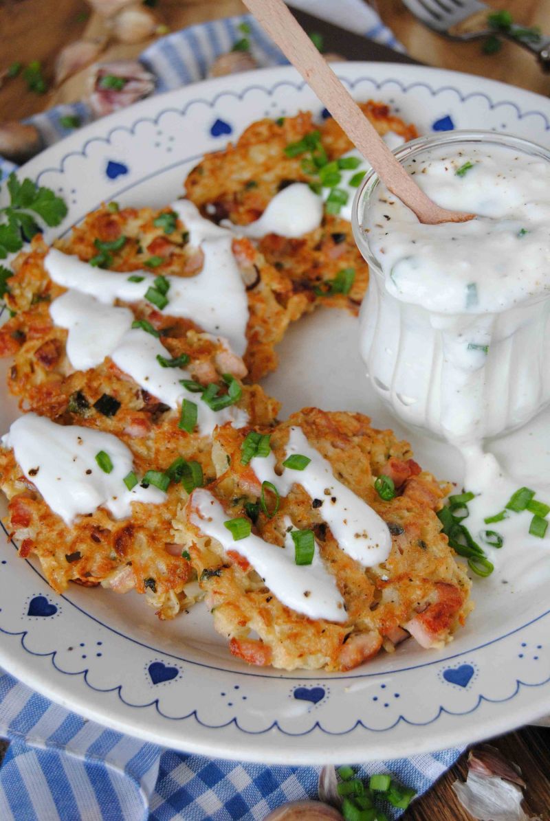 Selerowe racuszki z jogurtem Selerowe racuszki z jogurtem