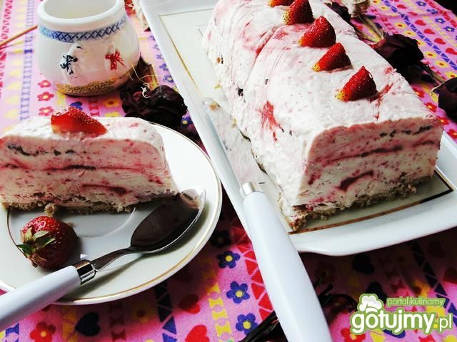 Semifreddo truskawkowo czekoladowe Semifreddo truskawkowo czekoladowe