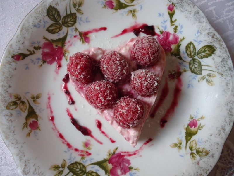 Semifreddo z malinami Semifreddo z malinami