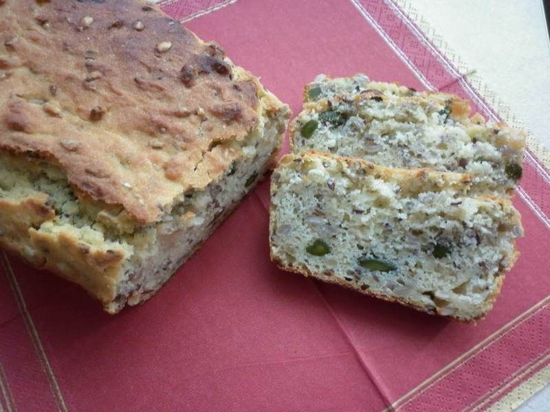 Semolinowy chlebek na kwaśnym kozim mleku Semolinowy chlebek na kwaśnym kozim mleku