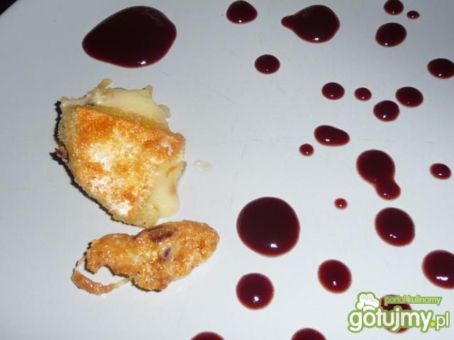 Ser camembert na gorąco Ser camembert na gorąco