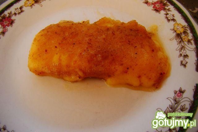 Ser żółty w panierce