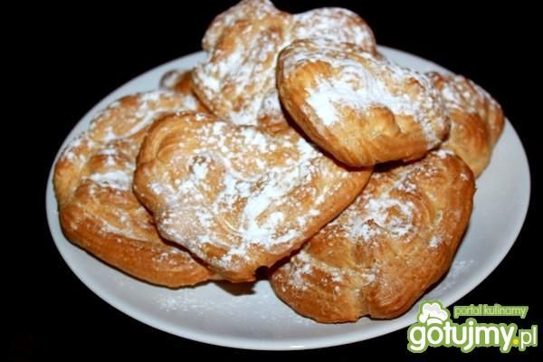 Serduszka z ciasta ptysiowego  Serduszka z ciasta ptysiowego