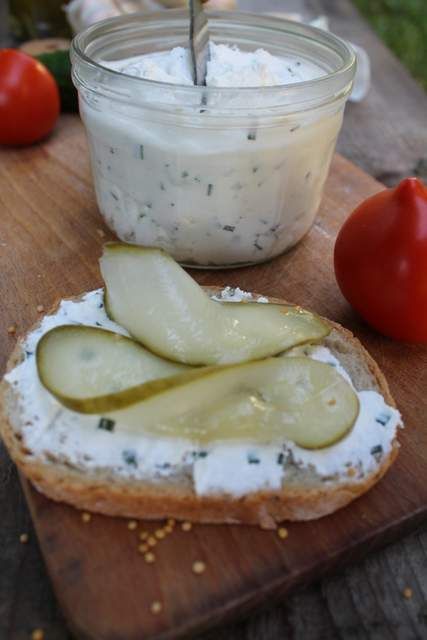 Serek z jogurtów greckich