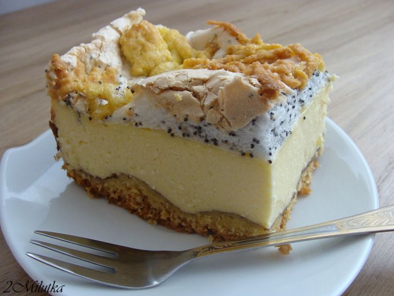 Serniczek z makową bezą