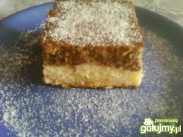 Sernik czarno biały