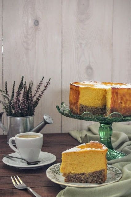 Sernik dyniowy na spodzie orkiszowym Sernik dyniowy na spodzie orkiszowym