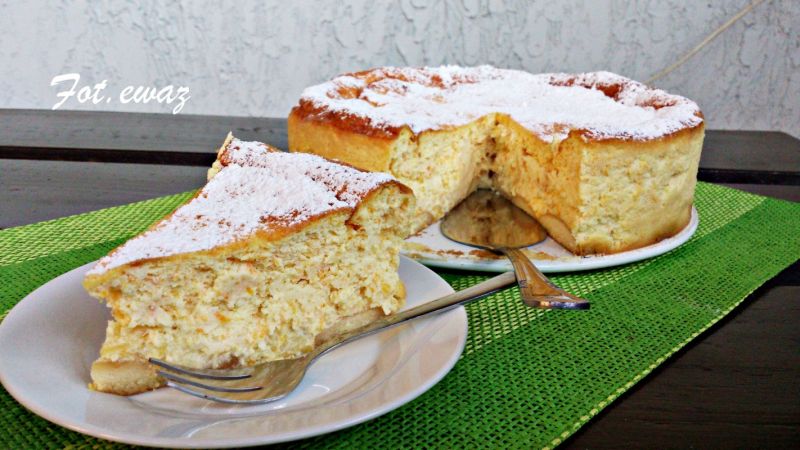 Sernik dyniowy z mango i wanilią 