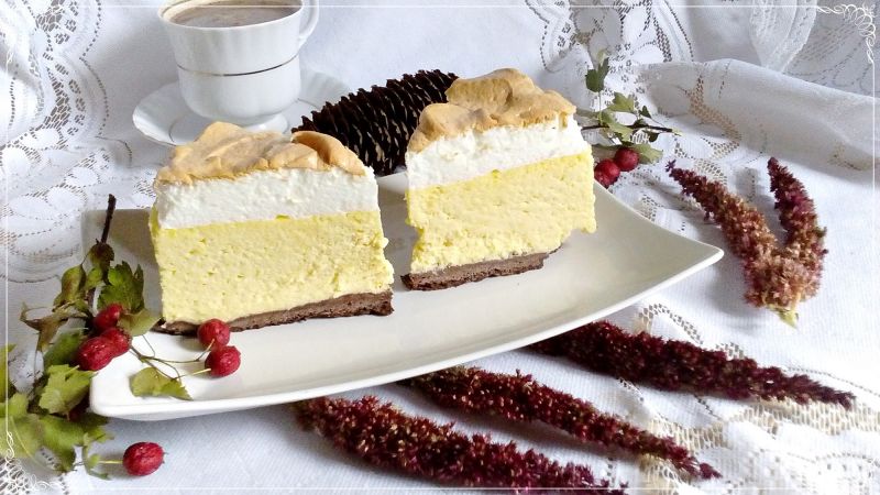 Sernik dyniowy z pianką budyniową bez tłuszczu Sernik dyniowy z pianką budyniową bez tłuszczu