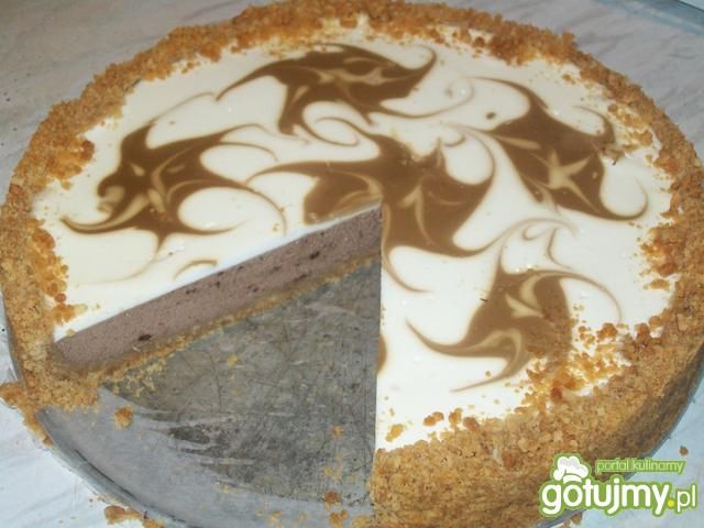 Sernik kawowy pod marmurkową pierzynką Sernik kawowy pod marmurkową pierzynką
