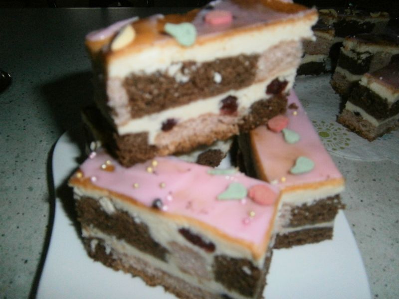 Sernik kolorowy Sernik kolorowy