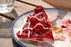 Sernik malinowy  Sernik malinowy