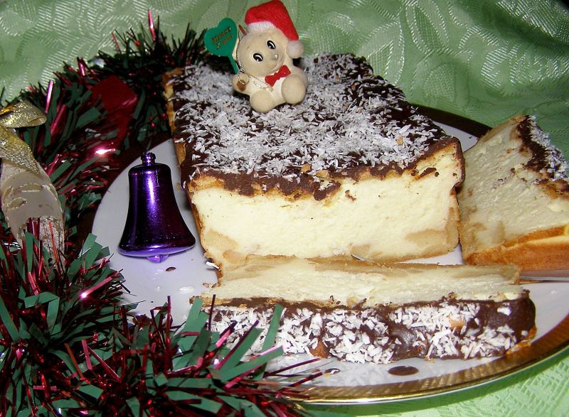 Sernik na biszkoptach pieczony