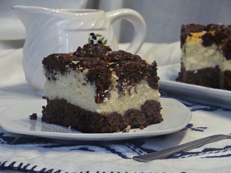 Sernik na kakaowym spodzie  Sernik na kakaowym spodzie