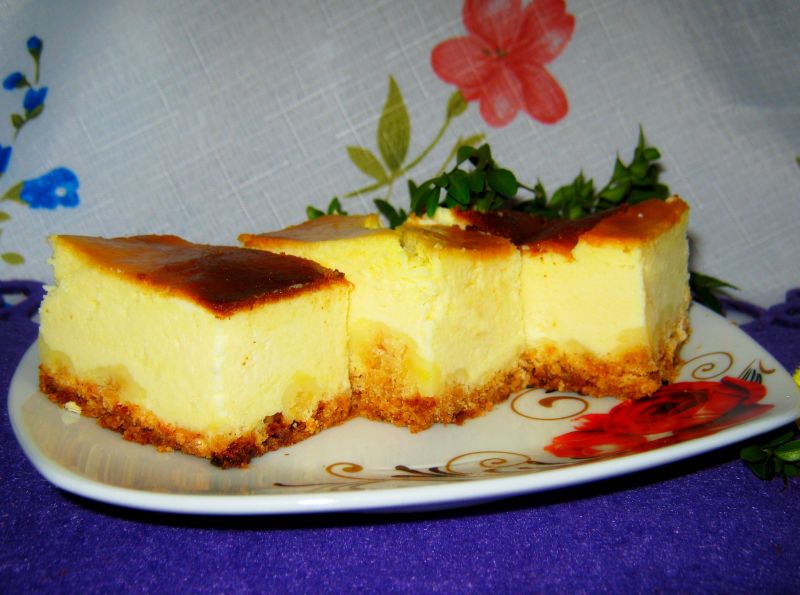 Sernik na kruchym spodzie 