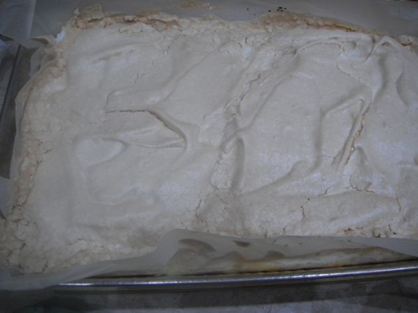 Sernik na spodzie z herbatników Sernik na spodzie z herbatników