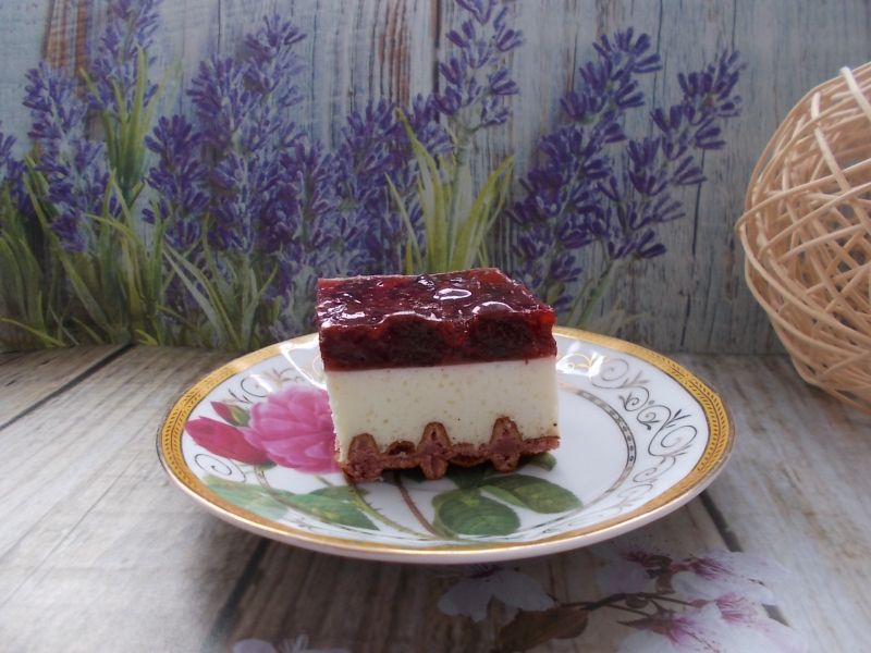 Sernik na zimno na gofrach Sernik na zimno na gofrach