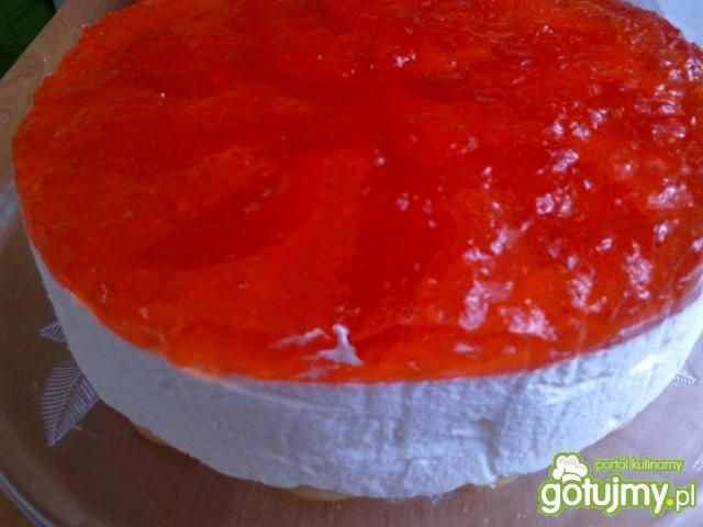 Sernik na zimno z grejfrutem