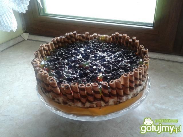 Sernik na zimno z jagodami i galaretką