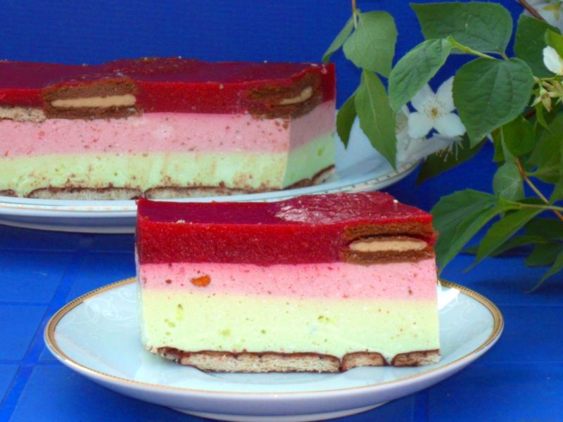 Sernik na zimno z oczkiem  Sernik na zimno z oczkiem