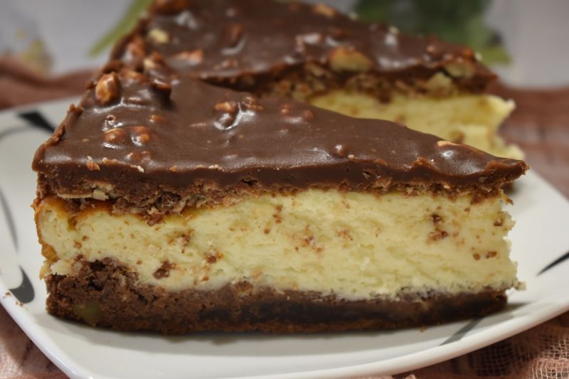 Sernik orzechowy