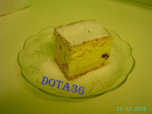 Sernik pieczony na kruchym spodzie