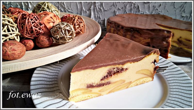 Sernik pistacjowo - marsowy Sernik pistacjowo - marsowy