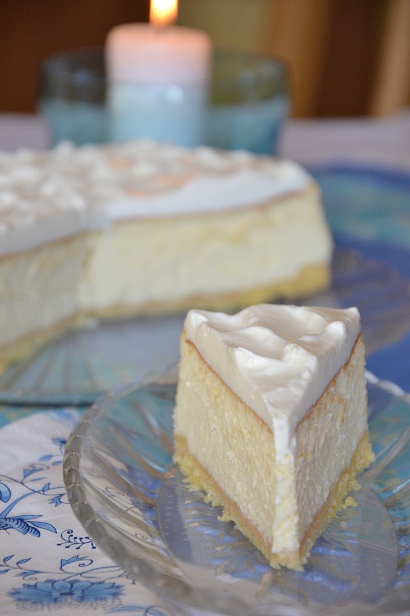 Sernik potrójnie śmietankowy