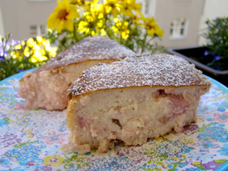 Sernik ryżowy z truskawkami pieczony w airfryer