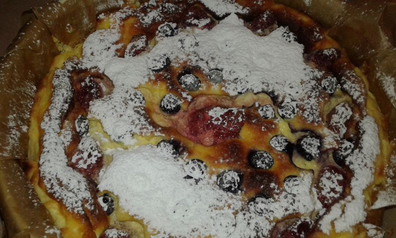 Sernik truskawkowo - borówkowy Sernik truskawkowo - borówkowy