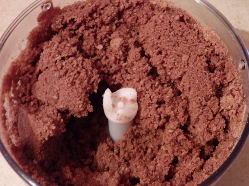 Sernik truskawkowy z białą czekoladą