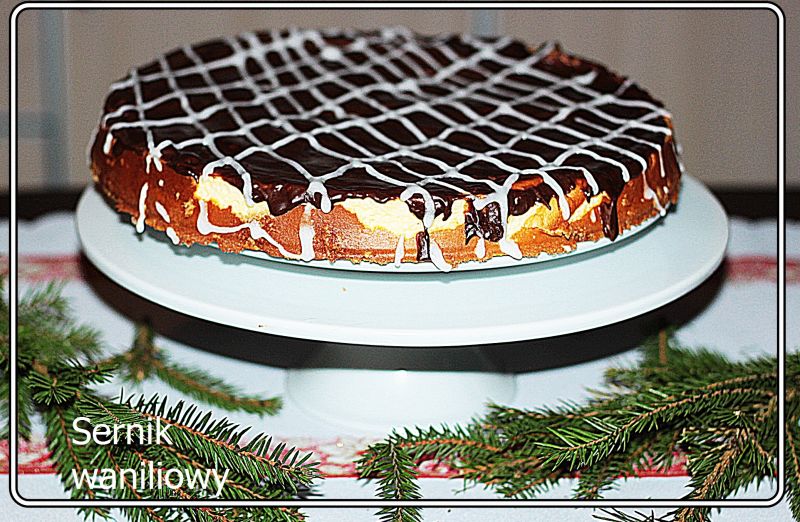 Sernik waniliowy z polewą w kratkę Sernik waniliowy z polewą w kratkę