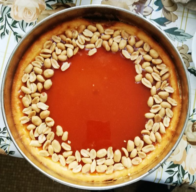 Sernik z białą czekoladą i solonym karmelem