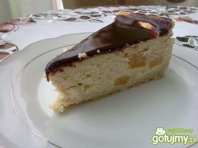 sernik z brzoskwiniami 3