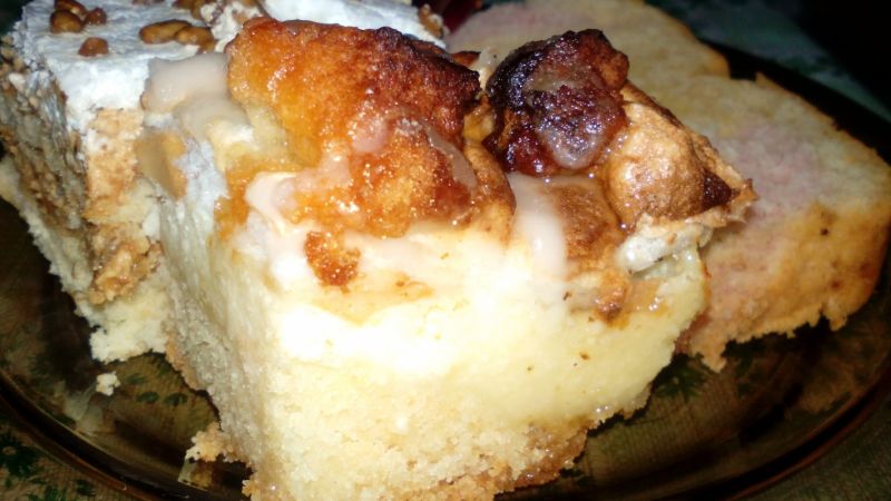 Sernik z brzoskwiniami