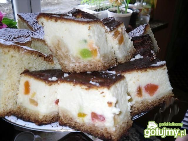 Sernik z kandyzowanymi owocami  Sernik z kandyzowanymi owocami