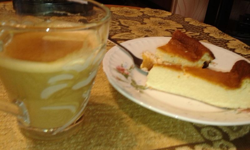 Sernik z kaszą manną