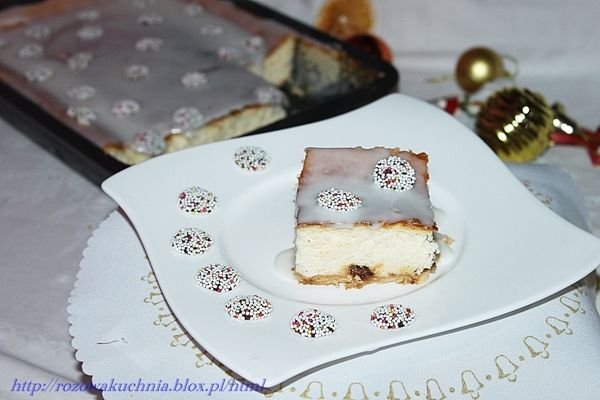 Sernik z lukrem mocno cytrynowym 