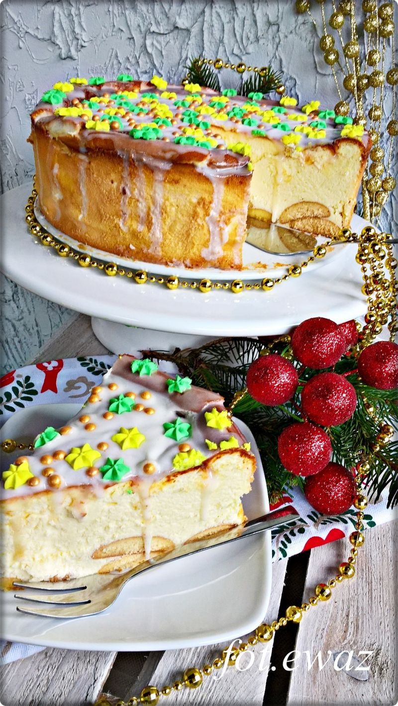 Sernik z mascarpone i nutą cytryny  Sernik z mascarpone i nutą cytryny