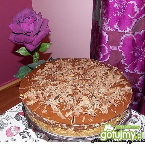 Sernik z musem czekoladowym