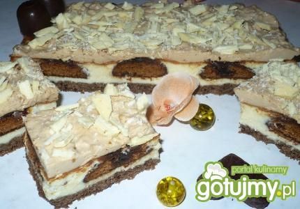 Sernik z pierniczkami 